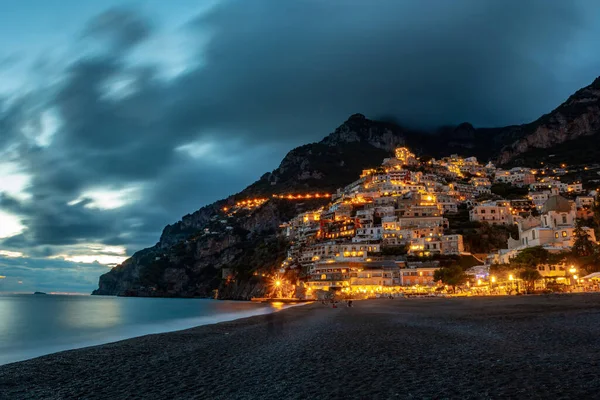 Bellissimo Paesaggio Con Positano Città Alla Famosa Costa Amalfitana Notte — Foto Stock