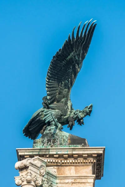 Statua Orła Pałacu Buda Budapeszcie Węgrzech Podróże — Zdjęcie stockowe