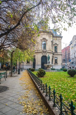 Budapeşte, Macaristan - 10 Kasım 2018: Metropolitan Ervin Szabo Kütüphanesi Budapeşte 'deki en büyük kütüphane ağıdır