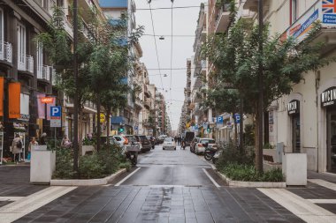 Bari, İtalya - 06 Kasım 2019: Güzel eski şehir Bari. İtalya 'ya seyahat