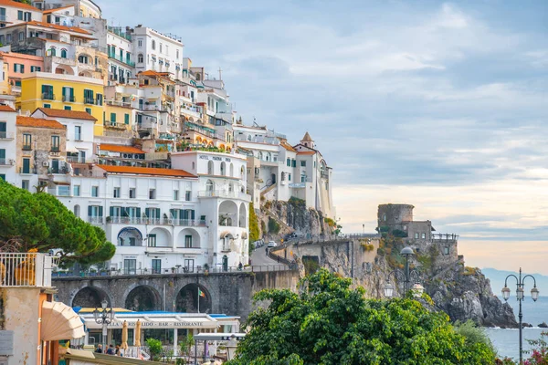 Amalfi Italië November 2019 Amalfistad Aan Kust Van Middellandse Zee — Stockfoto