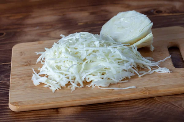 Sliced Cabbage Wooden Cutting Board Vegetable — Stock Photo, Image