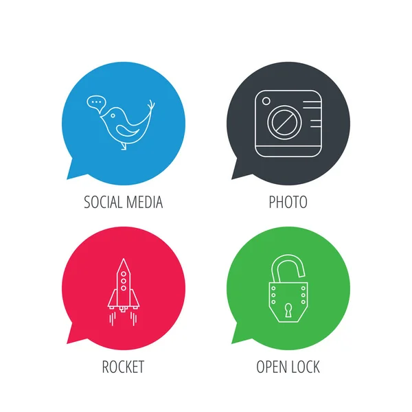 Photo, social media and rocket icons. — Stock Vector