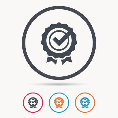 Ödül madalya simgesi. Onay işareti ile kazanan amblemi.