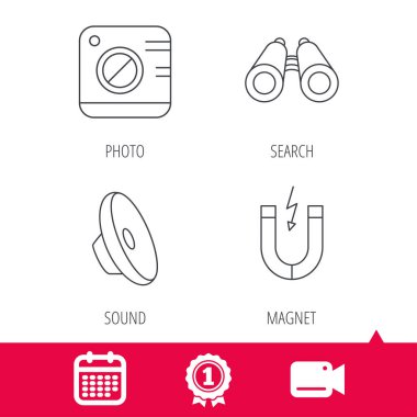 Fotoğraf makinesi, mıknatıs ve ses simgelerini.