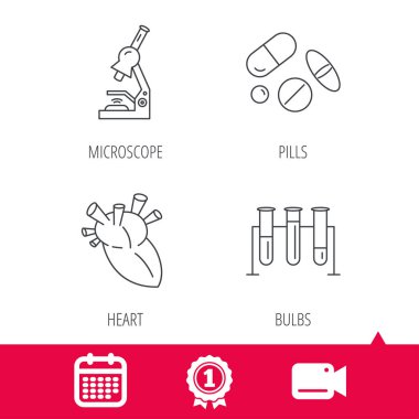 Mikroskop, tıbbi ilaç ve kalp simgeler.