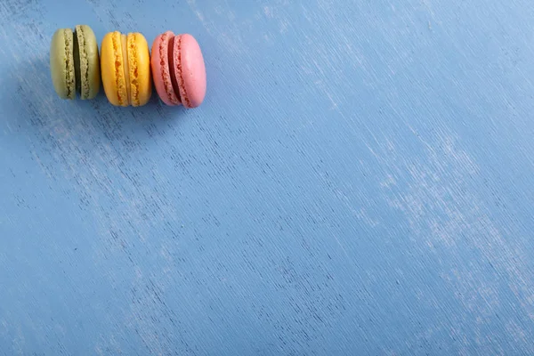 Bolos de macaroon. Amêndoa colorida biscoitos doces . — Fotografia de Stock