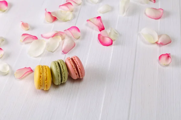 Makronenkuchen. bunte Mandelplätzchen. — Stockfoto