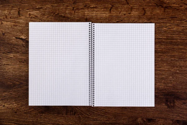 Σημειωματάριο (Notepad) για το ξύλινο γραφείο ρουστίκ. Κοροϊδεύω. — Φωτογραφία Αρχείου