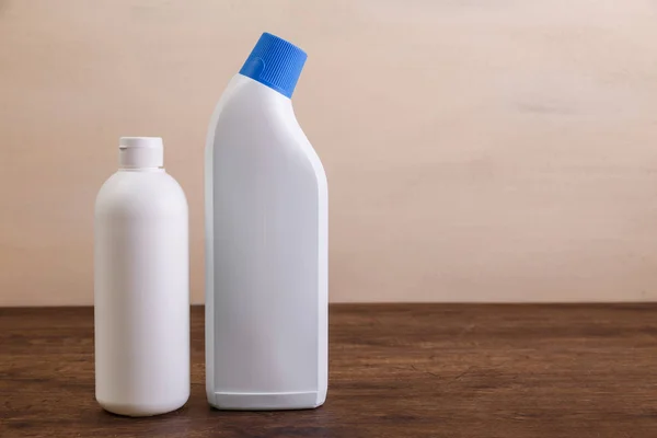 Maketa plast čištění lahví. Maketa koncept. — Stock fotografie