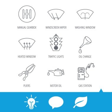 Motor yağı değiştirmek, trafik ışıkları ve pense.