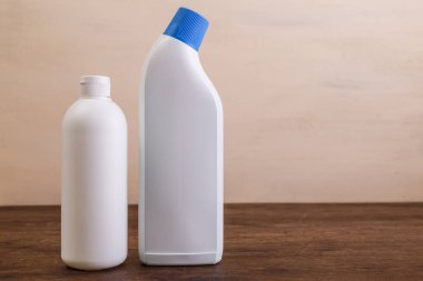 Mock-up plastik şişe Temizleme. Mockup kavramı.