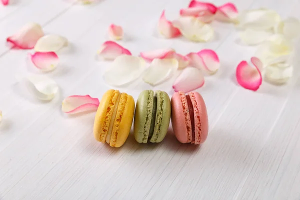 Makronenkuchen. bunte Mandelplätzchen. — Stockfoto