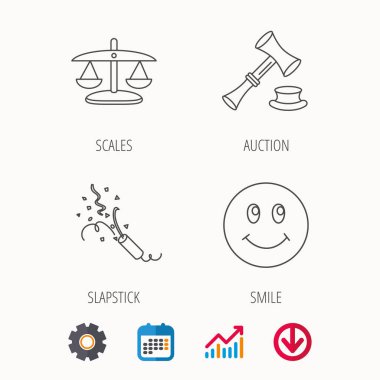 Adalet, açık artırma çekiç ve slapstick ölçekler.