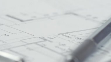 Mimari çizimler tablo üzerinde yakın çekim çekim