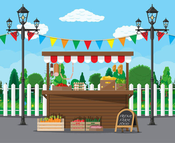 Продовольственная лавка, полная продуктов питания
