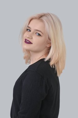 Bir genç kız lise portresi.