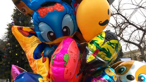 Kiev Ukraine Janvier 2017 Différents Ballons Volants Hélium Feuille Dans — Video