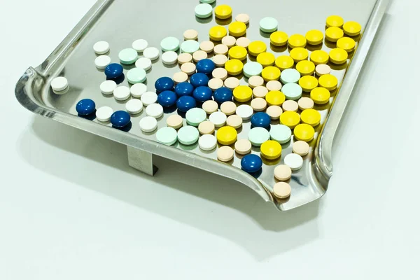 Tablety léku na zásobník na léky — Stock fotografie