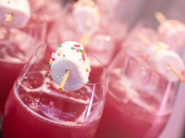 Tatlı beyaz hatmi camına 2 Stick