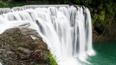 Shifen şelale Tayvan 1