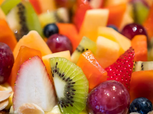 3 mix meyve Şekerli tatlı, pasta