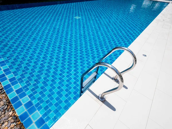 Grab bar merdiven otelin Yüzme Havuzu