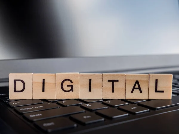 Word spell "Digital" over laptop keyboard 1 — Stock Photo, Image