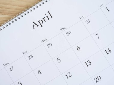 Beyaz takvim Nisan'da sayfa 2