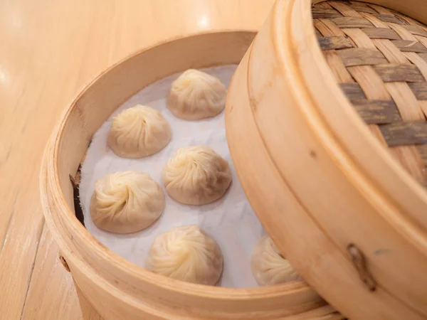 Gros plan de Xiao Long Bao, Dumplings de porc en continu Taiwan food 13 — Photo