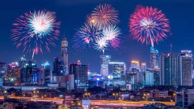 Cityscape gece havai fişek 1 ile ışık