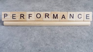 Kelime büyü performans çıplak çimento 2