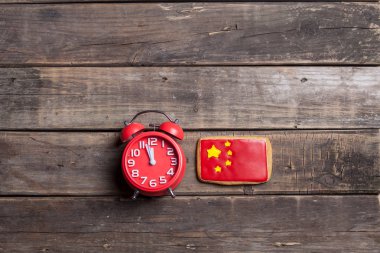 Çin bayrağı şeklinde kurabiye 