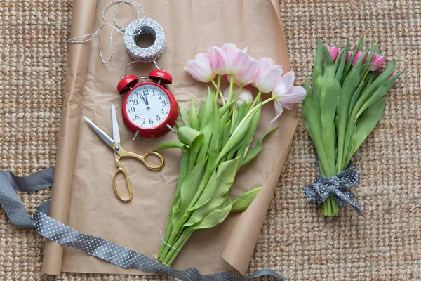 Beautiful bouquets of pink tulips — Stock Photo, Image