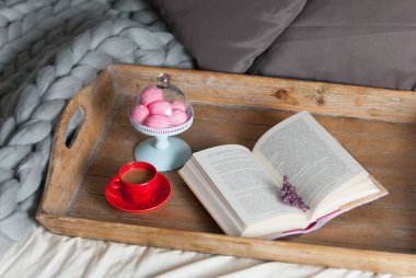  Marshmallow, kitap ve 