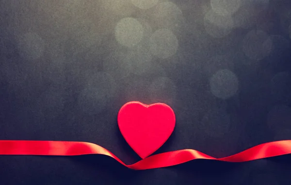 Красный сувенир сердца — стоковое фото