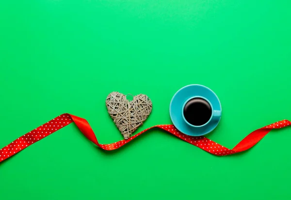 Чашка кофе и сердце — стоковое фото