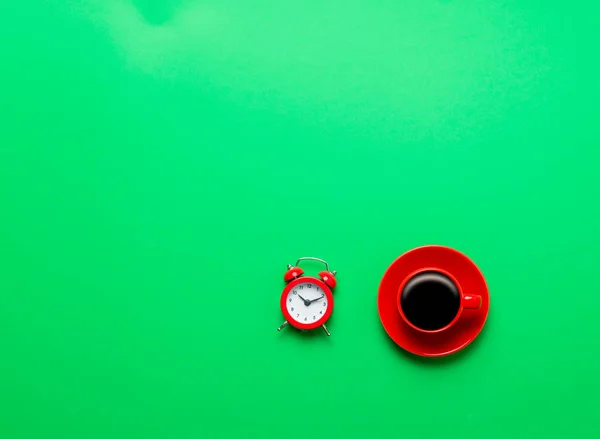 Taza de café y reloj — Foto de Stock