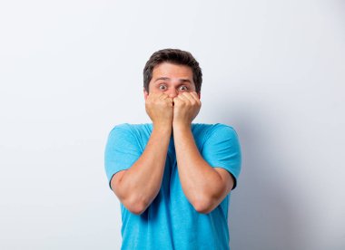 Mavi t-shirt surprsied adam