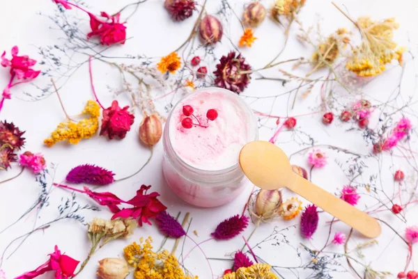 Cream organic cosmetics with herbs — Stock Photo, Image