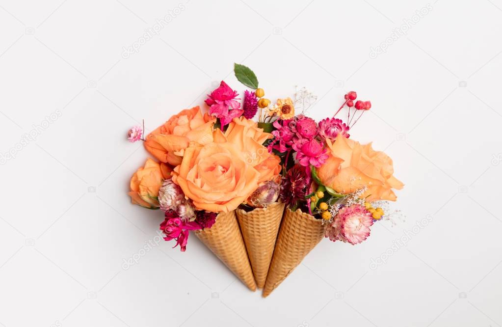 Ice-cream cones with flowers 