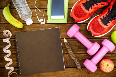 Fitness, sağlıklı ve aktif yaşam kavramı, halter, spor