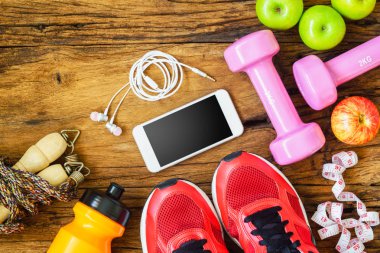 Fitness, sağlıklı ve aktif yaşam kavramı, halter, spor