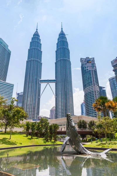 Petronas İkiz Kuleleri — Stok fotoğraf