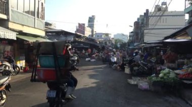 Kalabalık market Sokağı