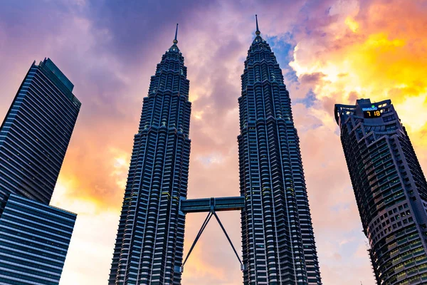 Petronas twin towers — стокове фото