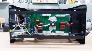 Kaynak içinde elektronik devre kartı