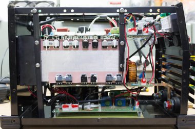 Kaynak içinde elektronik devre kartı