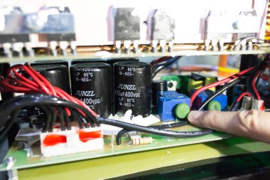 Kaynak içinde elektronik devre kartı