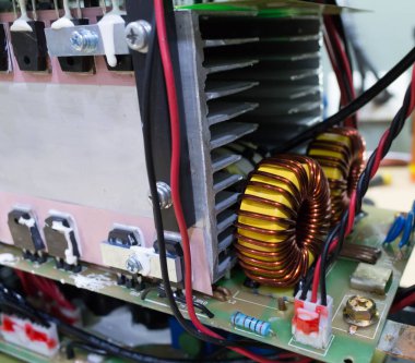 Kaynak içinde elektronik devre kartı